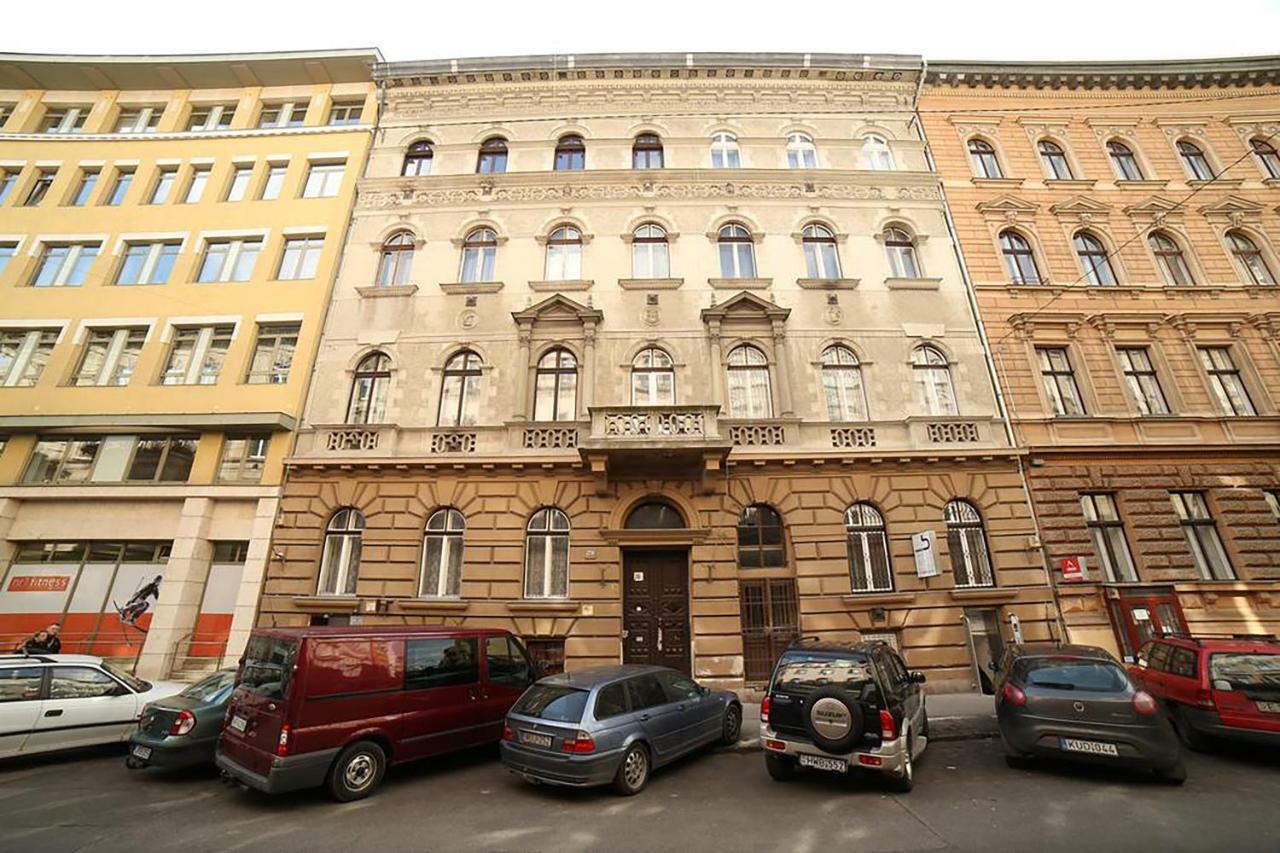 Bpr Oktogon Center Apartment Budapest Esterno foto